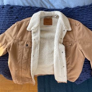 Levi’s Khaki Sherpa Lined Trucker Jacket